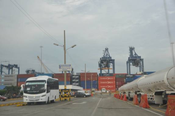 Chegando ao porto em Cartagena, na Colômbia